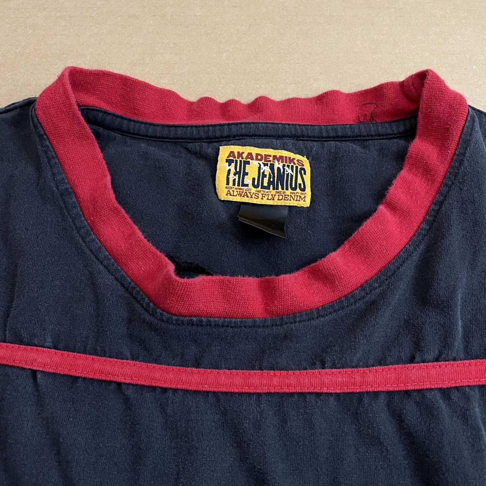 Akademiks VINTAGE Akademiks Shirt XL Adult Blue Red Spell Out Long Sleeve 90s Mens Size US XL / EU 56 / 4 - 4 Thumbnail