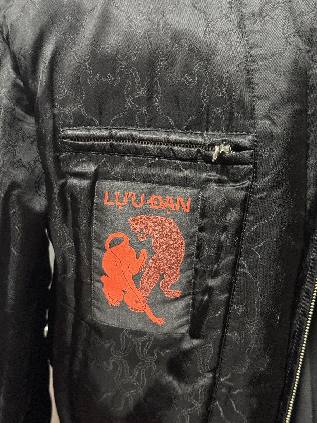 LUU DAN Lu'u Dan Reversible Faux Leather Bomber Jacket Black Size US XL / EU 56 / 4 - 15 Thumbnail