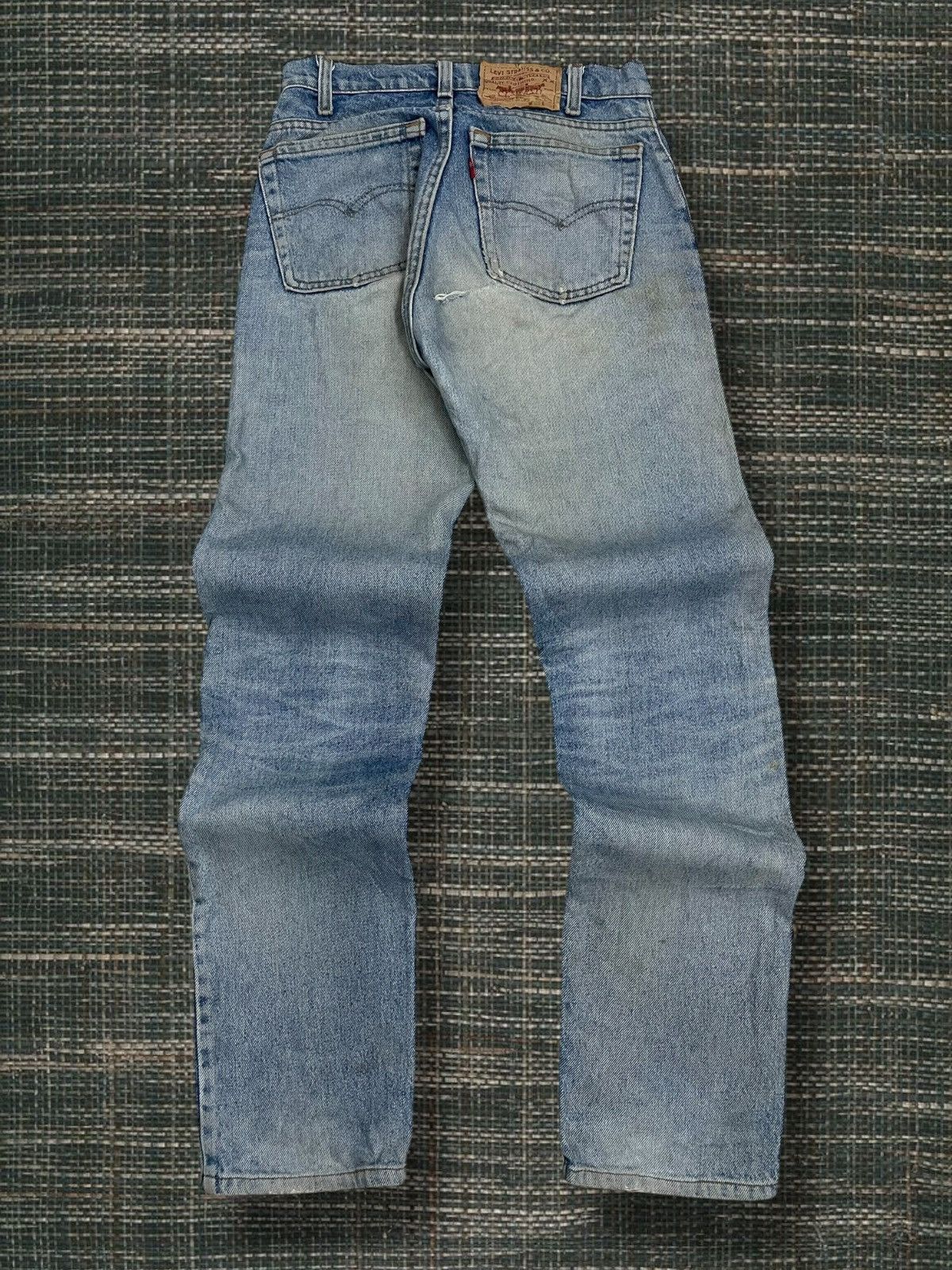 Levi's Vintage Clothing Vintage 1990s Original Designer Levis 505 Distressed Denim Size US 26 / EU 42 - 9 Thumbnail