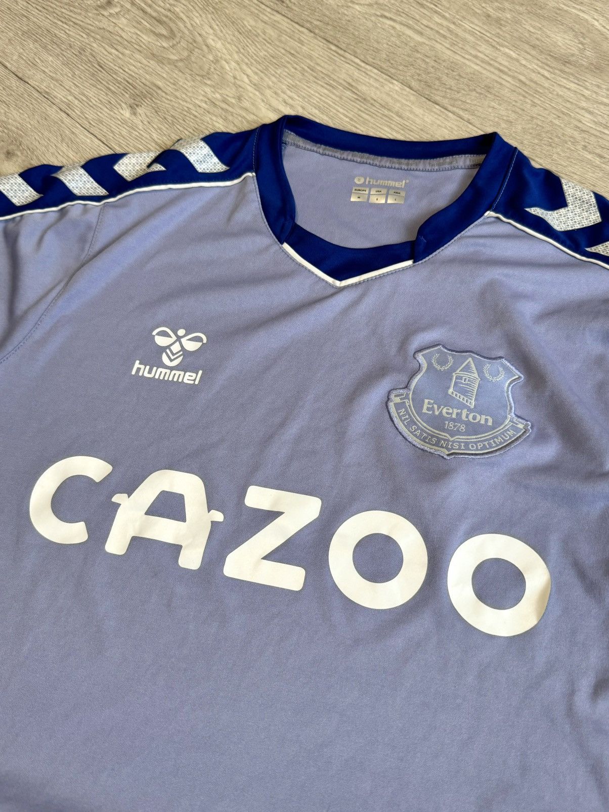 Hummel 🔷Hummel Everton Soccer jersey🔷 Size US M / EU 48-50 / 2 - 3 Thumbnail
