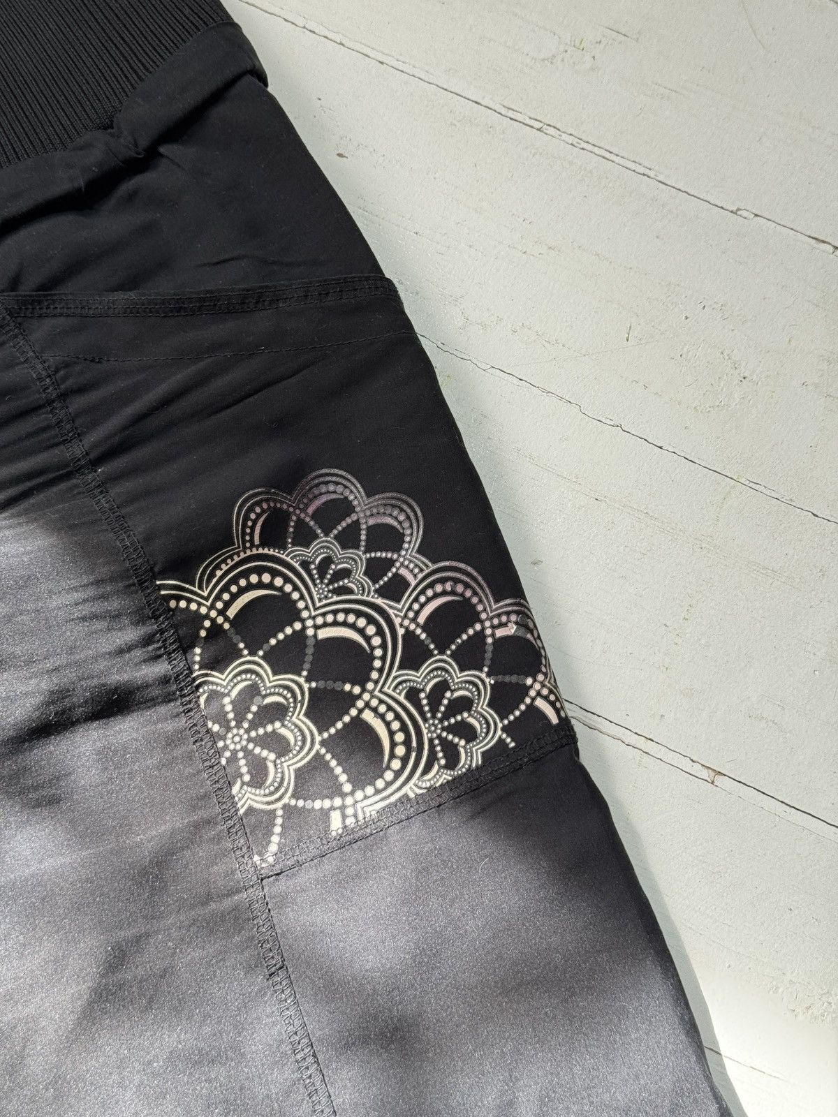 VINTAGE REEBOK PARACHUTE STYLE PANTS