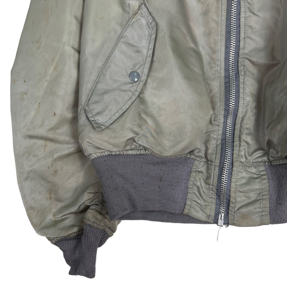 Alpha Industries 🔥 RIOT VINTAGE ALPHA REVERSIBLE BOMBER JACKET MADE IN USA Size US L / EU 52-54 / 3 - 4 Thumbnail