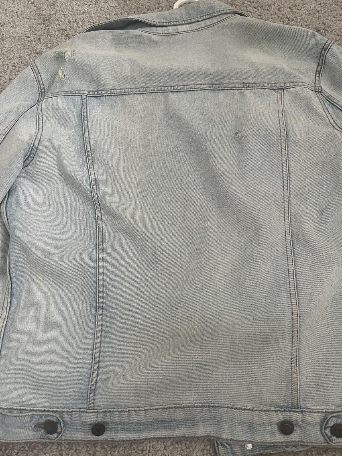 H&M H&M x Distressed Denim Jacket Size US M / EU 48-50 / 2 - 5 Thumbnail