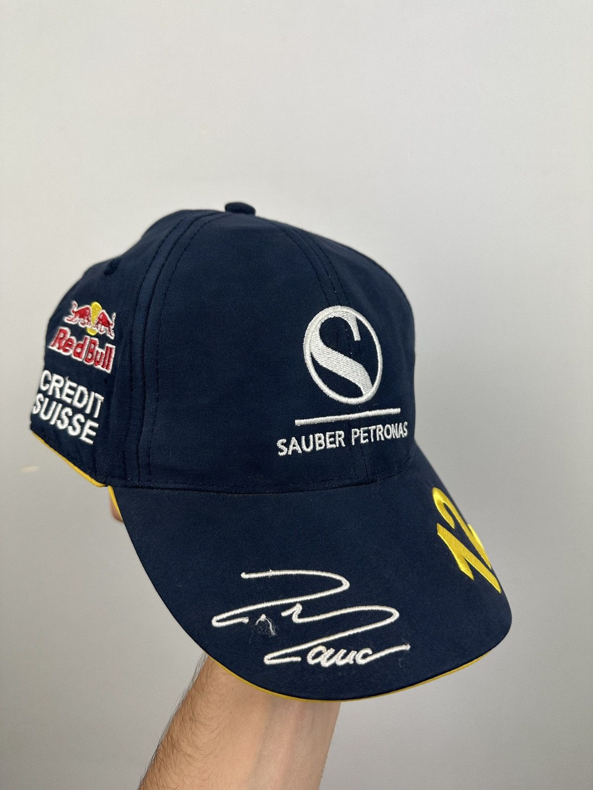 Formula 1 × Red Bull × Vintage Vintage Red Bull Sauber Petronas Racing Cap Size ONE SIZE - 6 Thumbnail