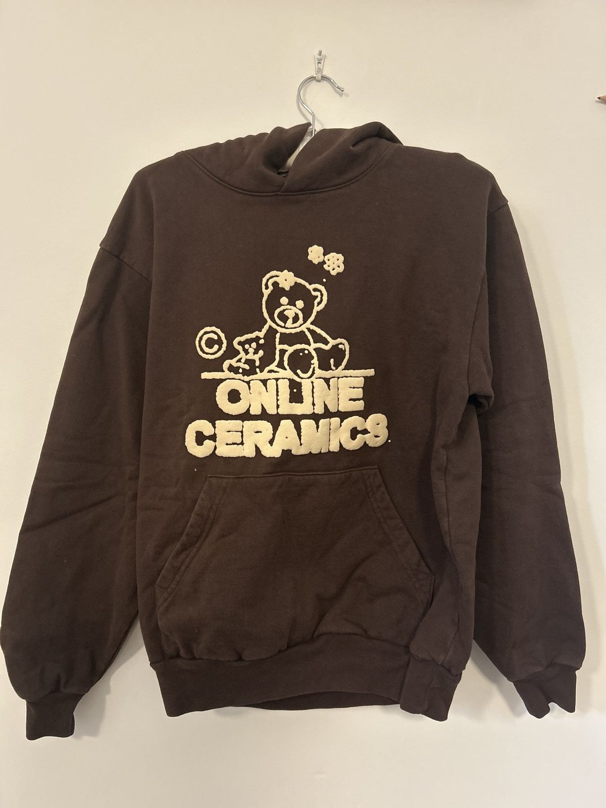 Online Ceramics Online Ceramics Brown Bear logo puff print hoodie Size US S / EU 44-46 / 1 - 1 Thumbnail