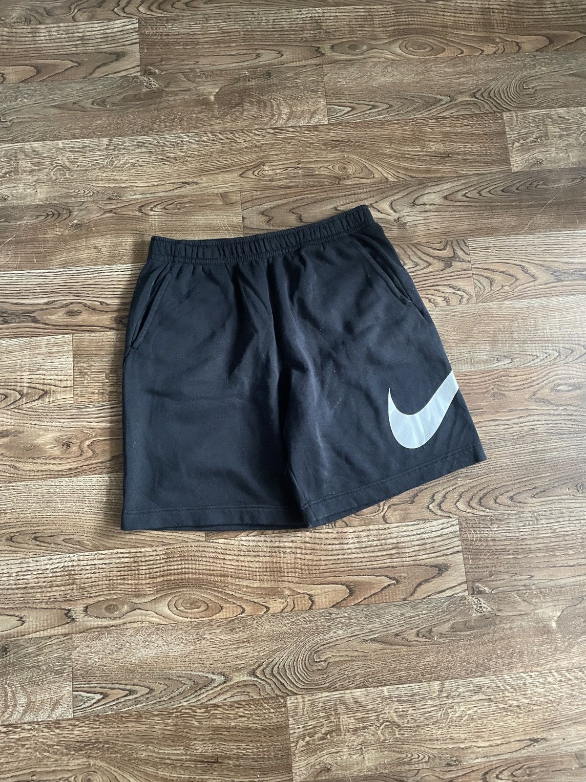 Nike Nike Big Swoosh Shorts Black large vintage sportswear Size US 33 - 2 Thumbnail
