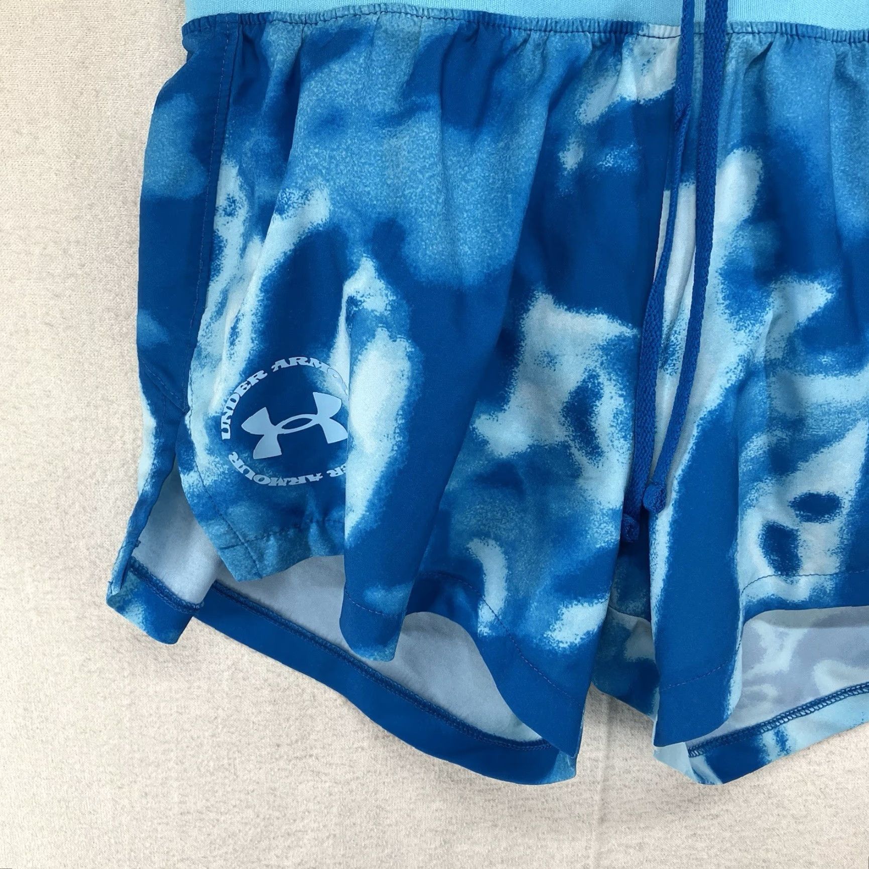 Under Armour Under Armour Fitness Shorts Women XS Tie Dye Blue Elastic Waist Breathable Lightweight Pockets Zip Pocket Running Jogging Size 26" / US 2 / IT 38 - 6 Thumbnail