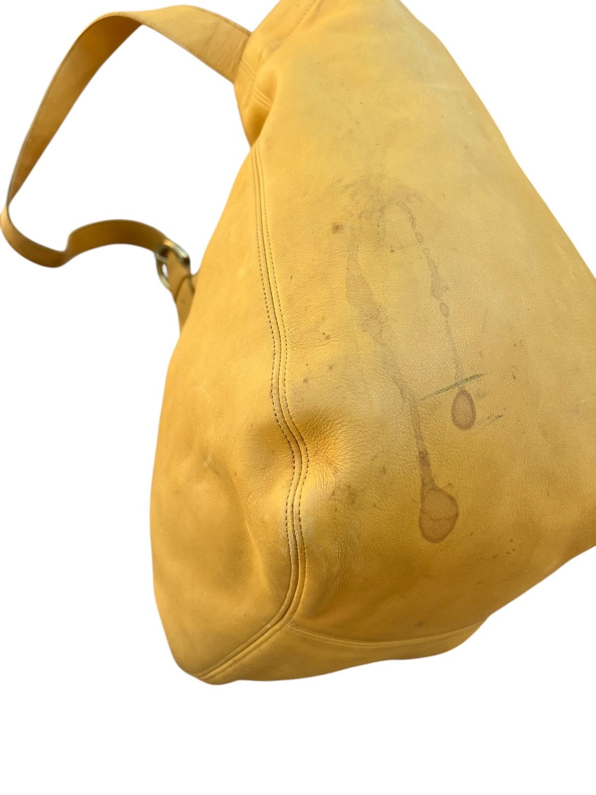 Leather Vintage 90s COACH Scratches Stains Patina Leather Tote Bag Size ONE SIZE - 16 Thumbnail
