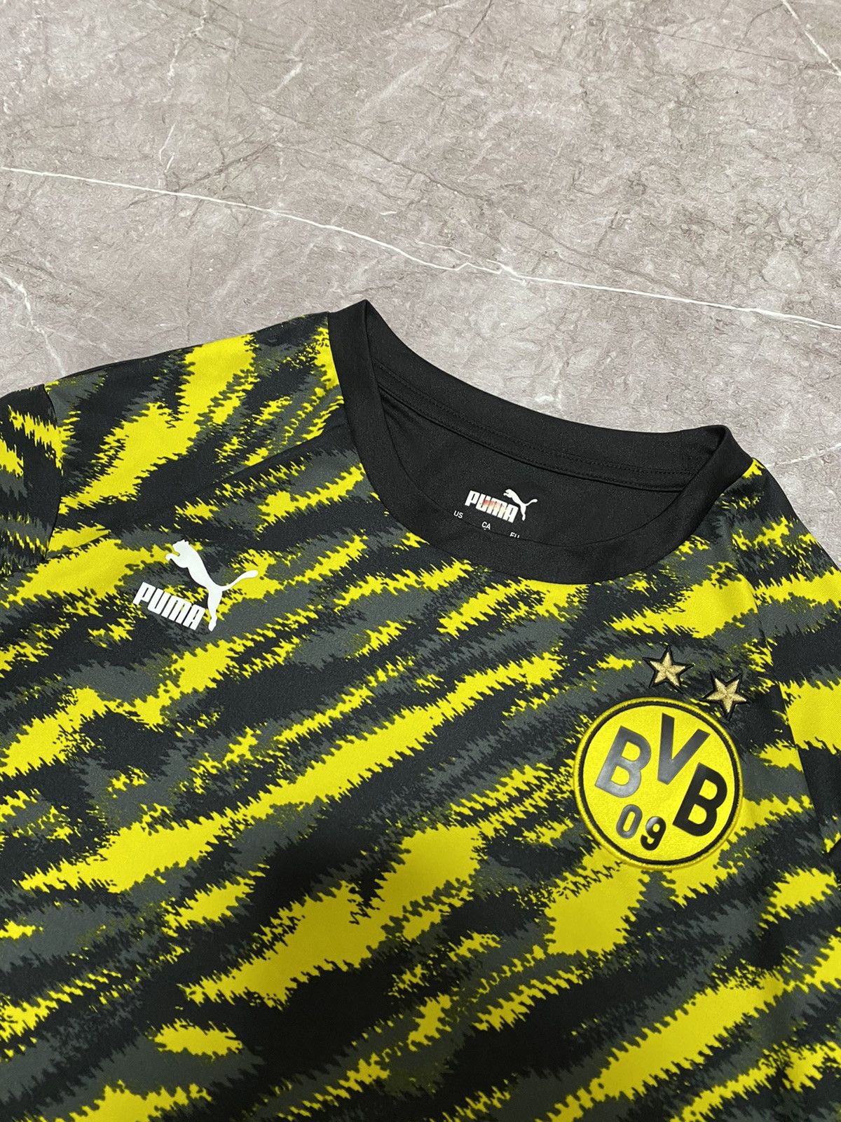 Puma Puma BVB Borussia Dortmund 2020 Training Soccer Jersey Y2K Size US L / EU 52-54 / 3 - 5 Thumbnail