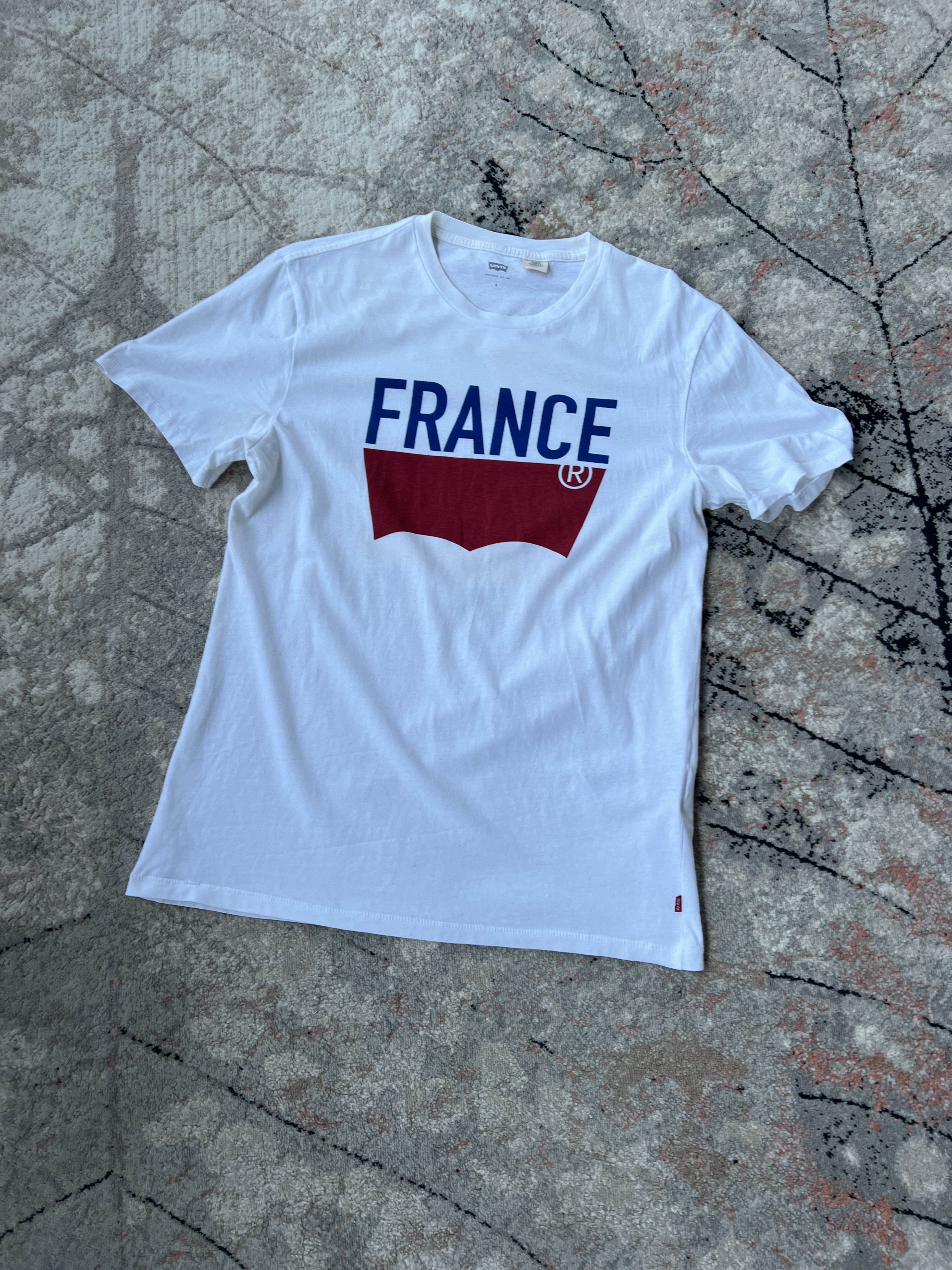 Levi's Levis France Tee Size US S / EU 44-46 / 1 - 1 Thumbnail