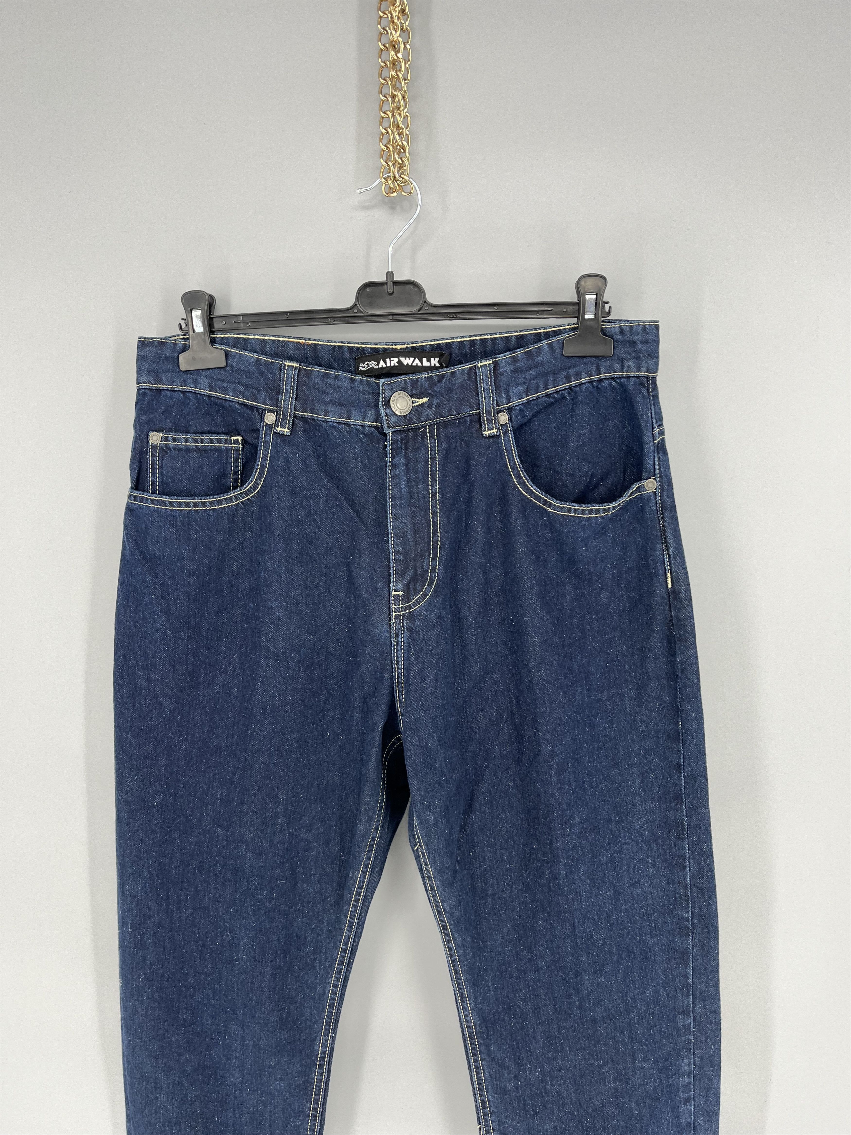 Airwalk × Vintage Vintage Airwalk Turn Up Jean Running Man Skate Jeans Size US 32 / EU 48 - 2 Thumbnail