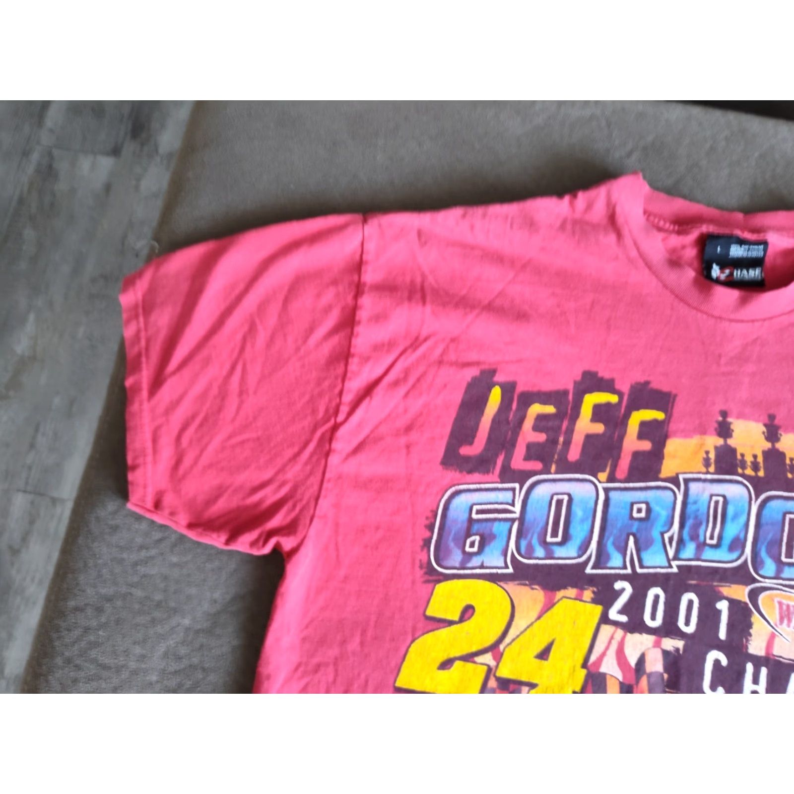 Chase Authentics VINTAGE NASCAR T-Shirt Jeff Gordon 2001 Winston Cup Champion Chase Authentics Mens L Red Nascar Cars Graphic Crew Neck Short Sleeve Size US L / EU 52-54 / 3 - 5 Thumbnail