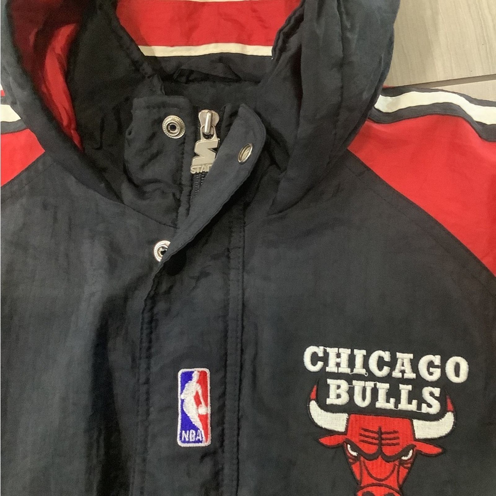 Starter Vintage 90s NBA Chicago Bulls Puffer Starter Jacket Size US M / EU 48-50 / 2 - 4 Thumbnail