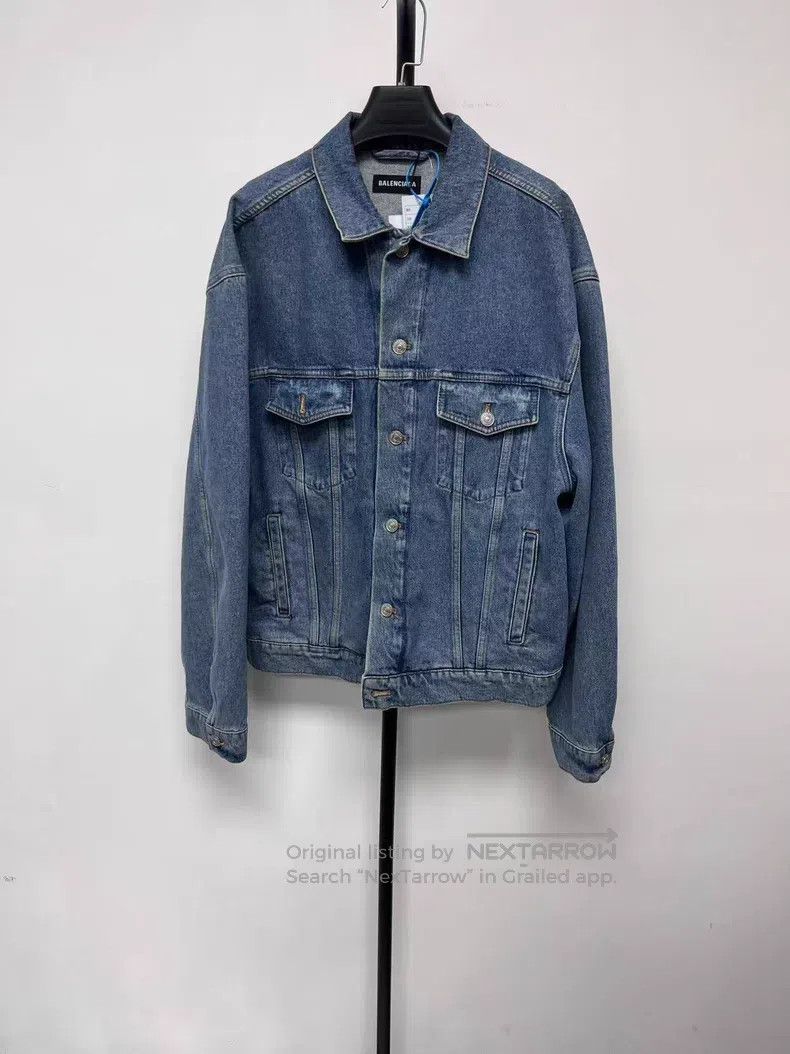 Balenciaga Balenciaga Washed Denim Jacket Size XL / US 12-14 / IT 48-50 - 2 Thumbnail