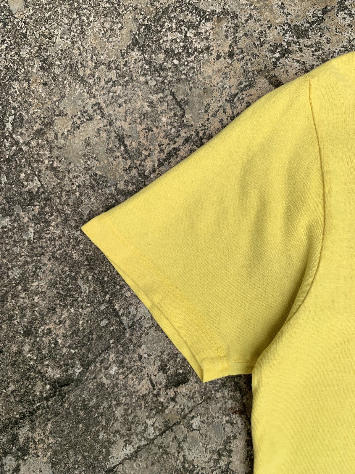 Japanese Brand × Takeo Kikuchi 2000s Takeo Kikuchi Japan Yellow France Poem Graphic Top Size M / US 6-8 / IT 42-44 - 4 Thumbnail