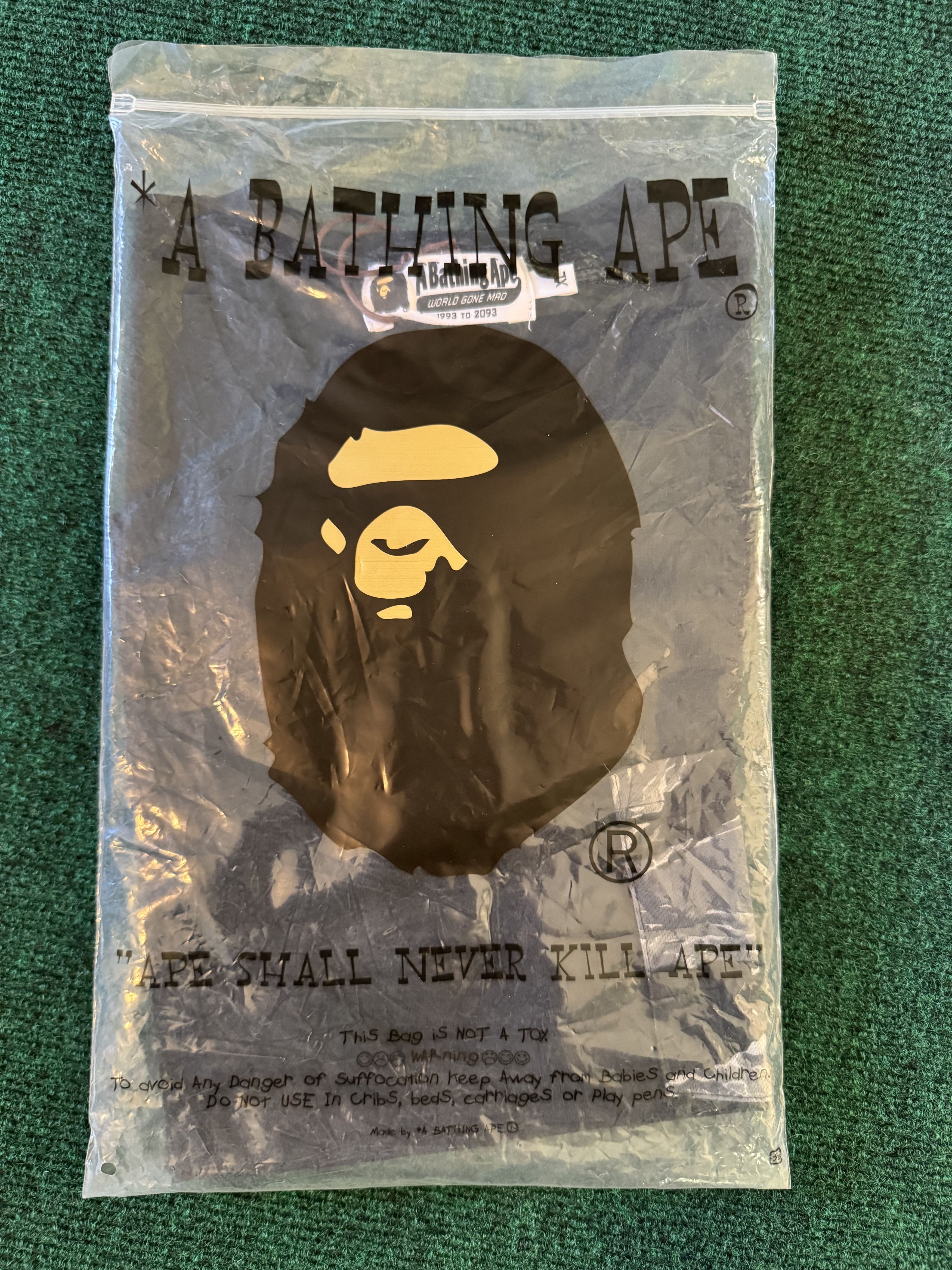 Bape Bape A BATHING APE Tiger Camo Pocket Tee “Grey” Size US XL / EU 56 / 4 - 1 Thumbnail