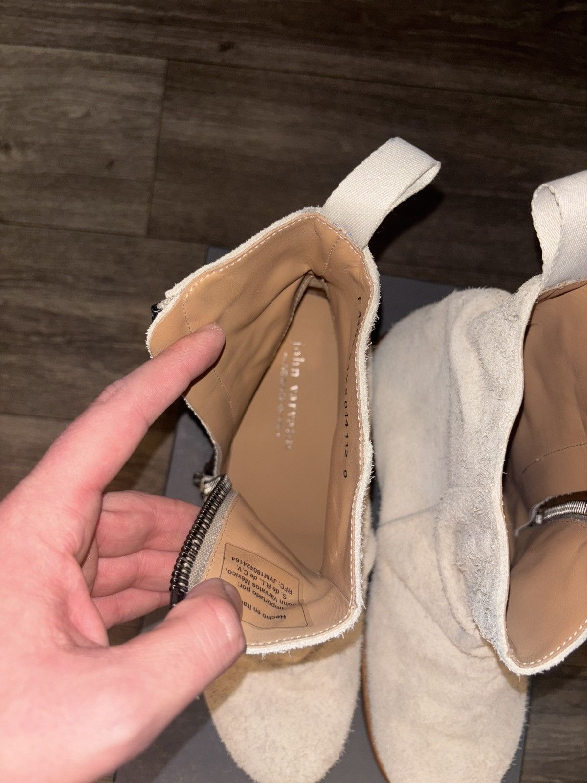 John Varvatos New - John Varvatos - Brushed Suede - Size 9 - Made in Italy Size US 9 / EU 42 - 13 Thumbnail