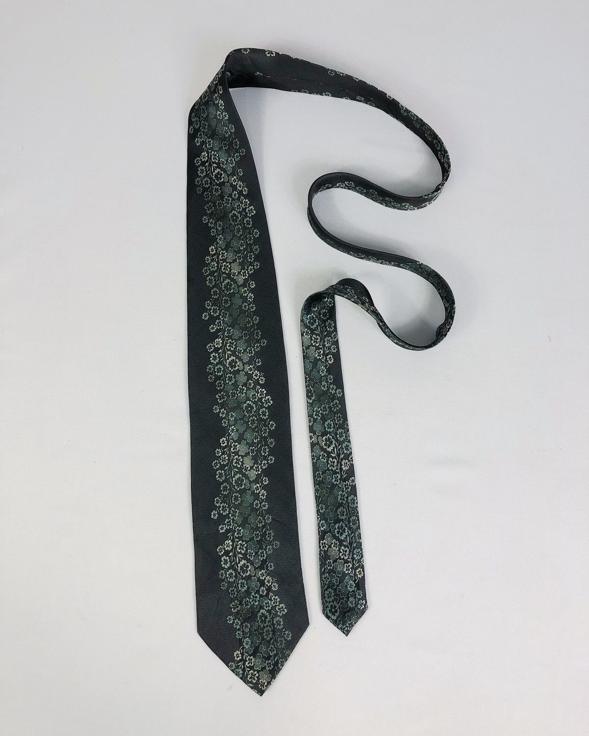 Balenciaga Rare Vintage Balenciaga Floral Silk Tie Size ONE SIZE - 2 Thumbnail