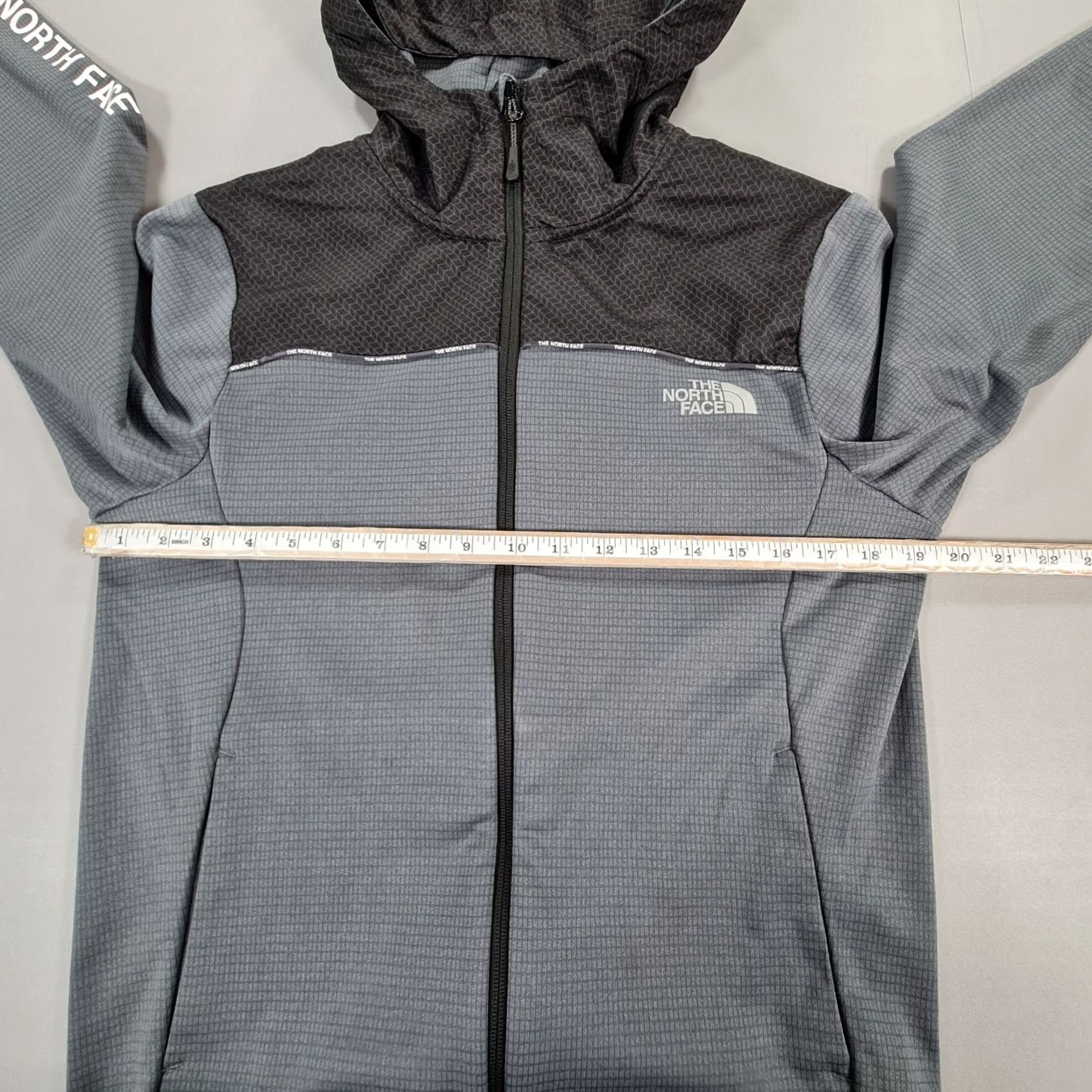 The North Face VINTAGE The North Face Mens Hoodie Grey XS Fleece Full Zip Size US XS / EU 42 / 0 - 7 Thumbnail
