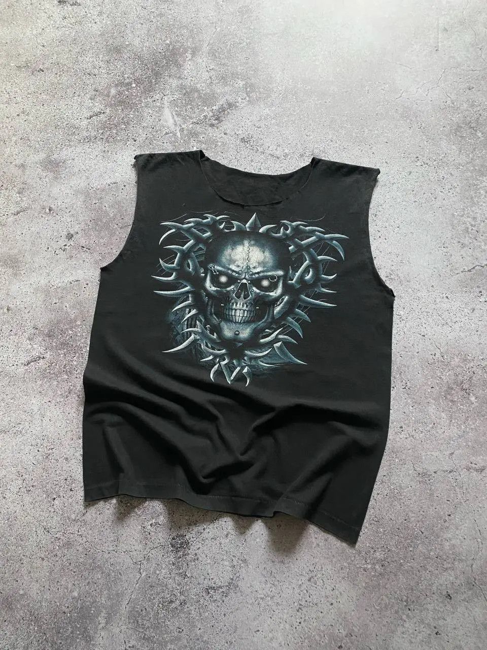 Band Tees VINTAGE 90s SKULL METAL TRIBAL FADED SLEEVELESS TEE TANK TOP Size US L / EU 52-54 / 3 - 6 Thumbnail