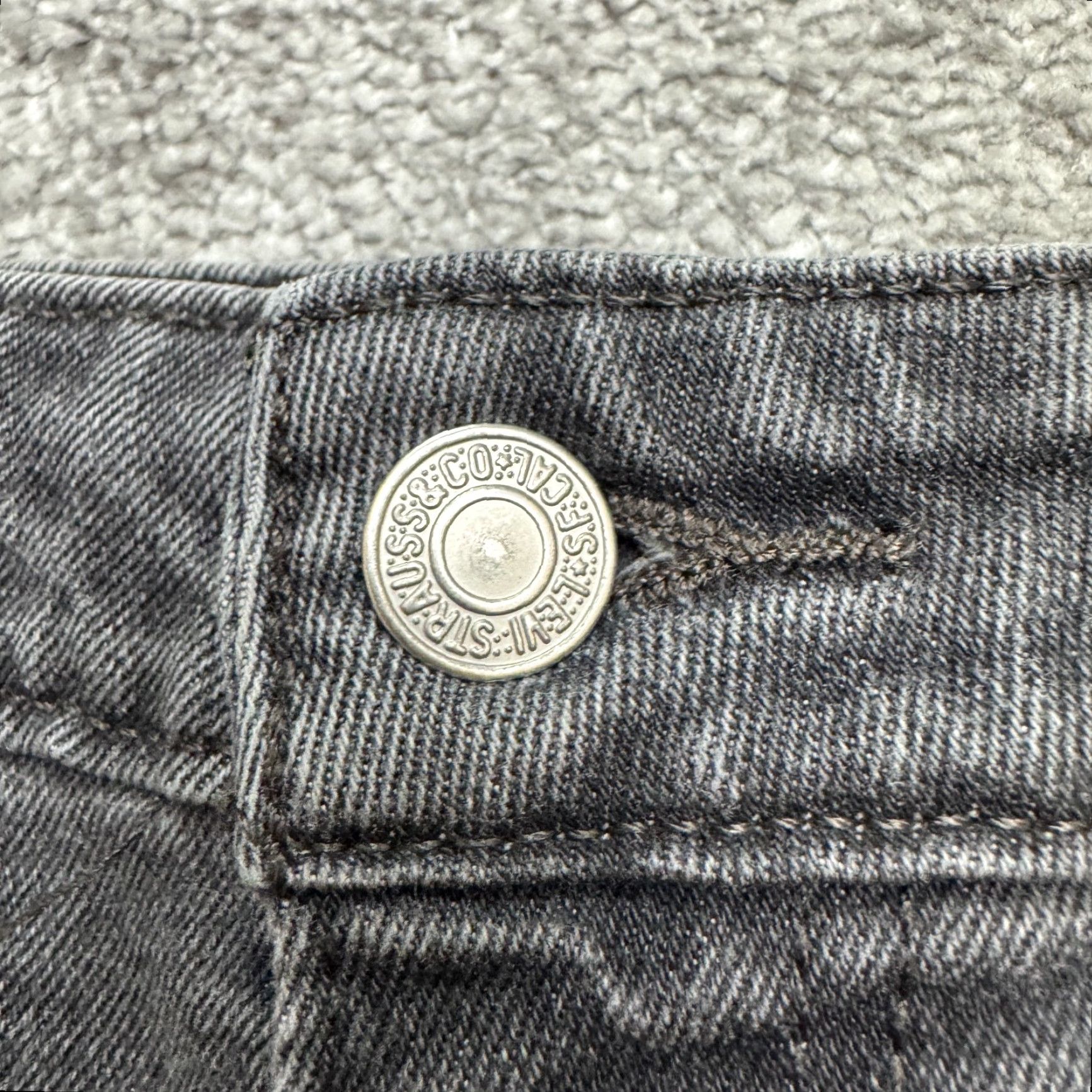 Levi's Levi's 721 High Rise Skinny Jeans Womens 28 Gray Charcoal Wash Denim Slim Straight Pants 5-Pocket Size 28" / US 6 / IT 42 - 7 Thumbnail