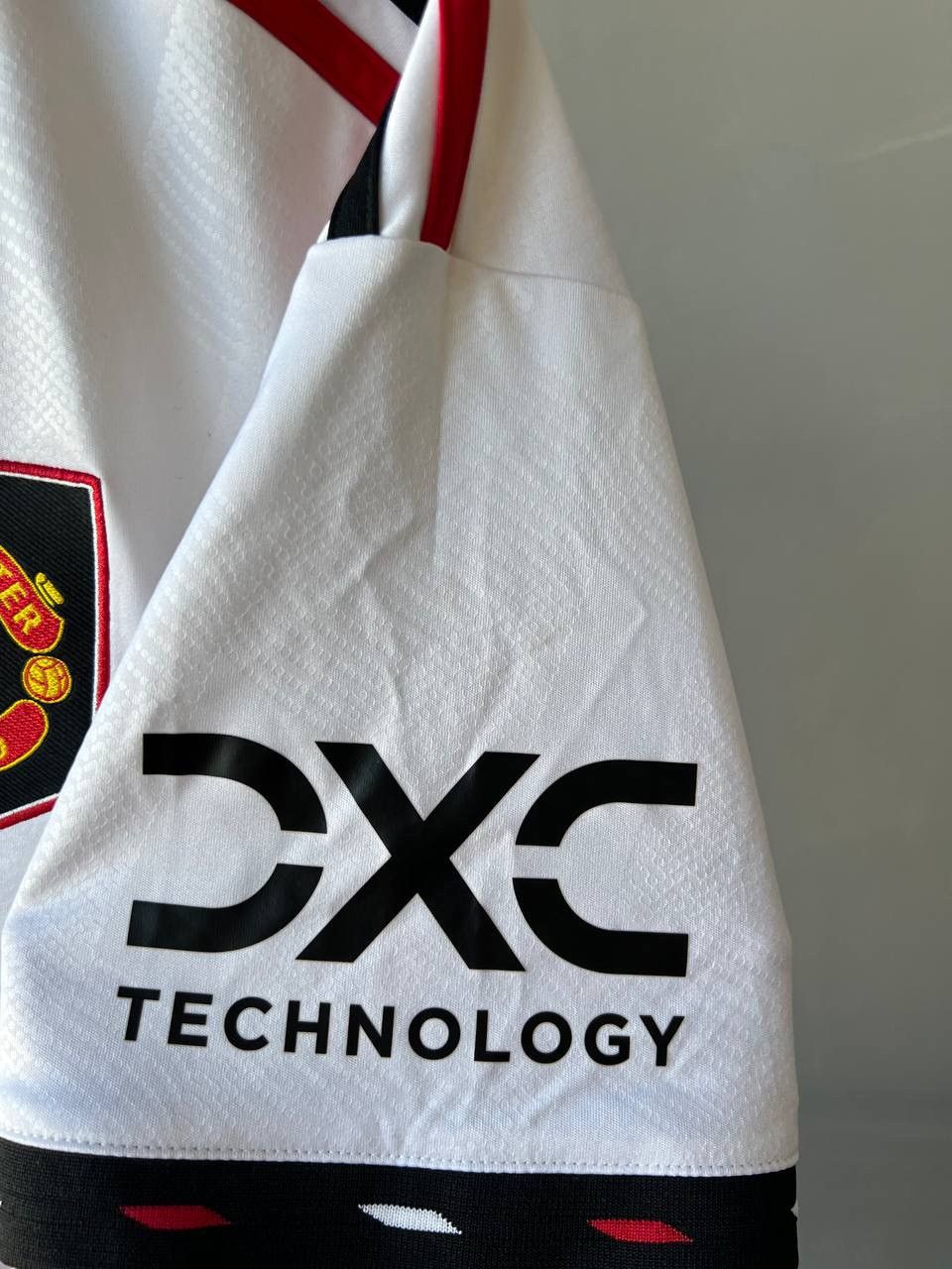 Adidas 2022/23 MANCHESTER UNITED #18 CASEMIRO AWAY SOCCER JERSEY L Size US L / EU 52-54 / 3 - 4 Thumbnail
