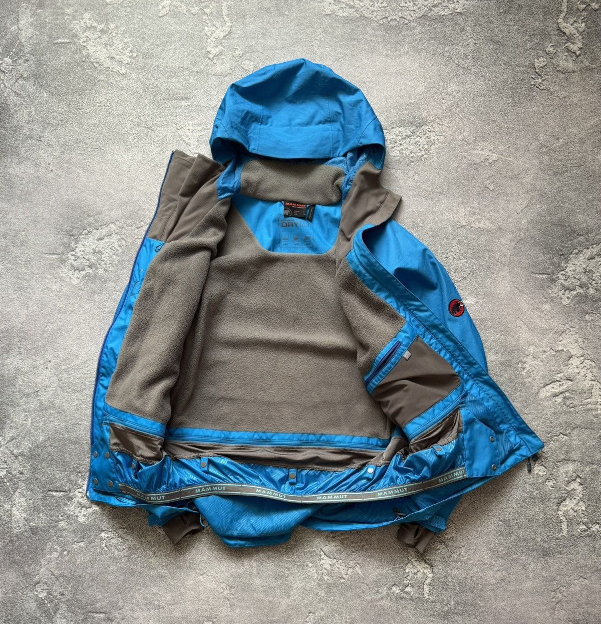 Mammut Mammut L man blue zip hooded jacket drytech windbreaker ski Size US L / EU 52-54 / 3 - 9 Thumbnail