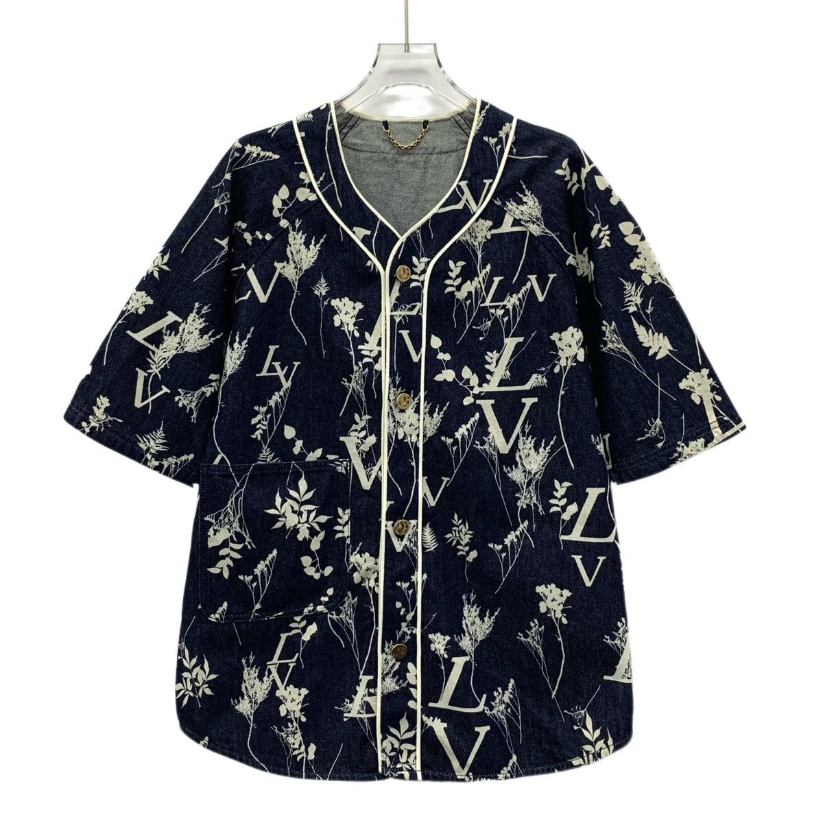 Louis Vuitton Louis Vuitton navy blue logo monogram all over print shirt Size US L / EU 52-54 / 3 - 1 Thumbnail