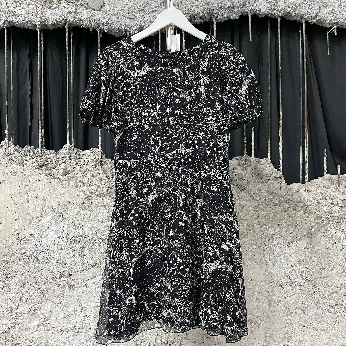 Saint Laurent Paris Saint Laurent Floral Mini Dress Size 38 Size S / US 4 / IT 40 - 1 Thumbnail