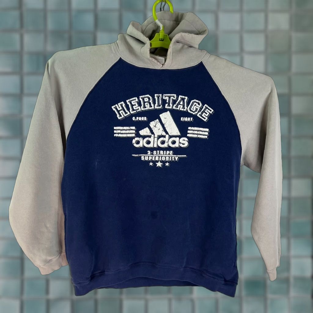 Adidas VINTAGE Adidas 3 Stripe Hoodie Adult Large L Blue Distressed Mens Size US L / EU 52-54 / 3 - 1 Thumbnail