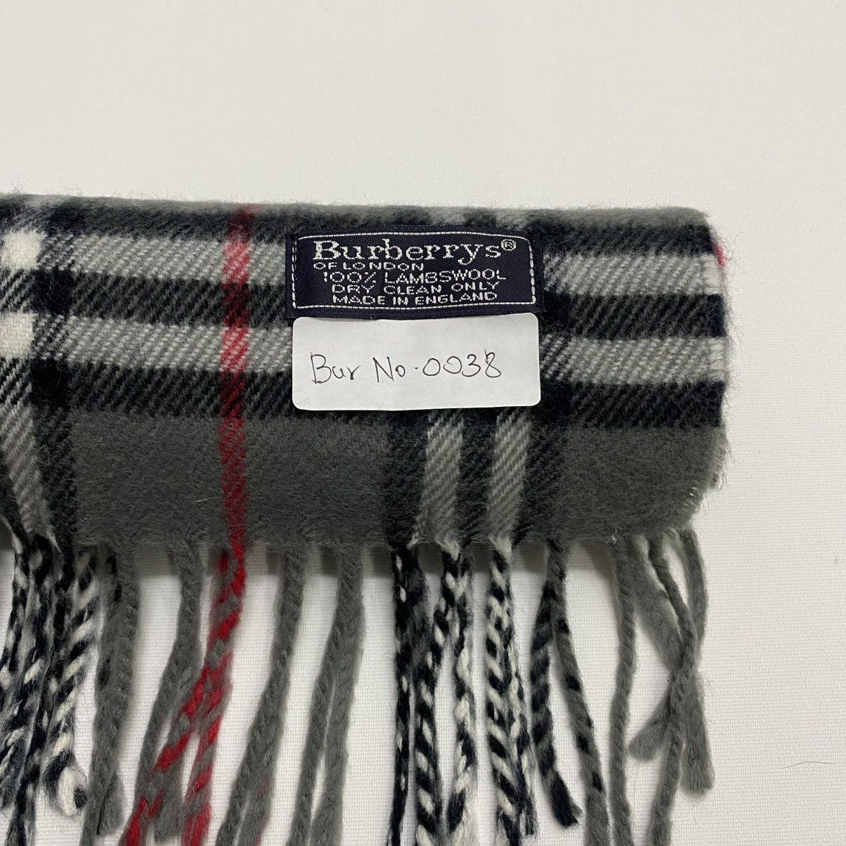 Burberry BURBERRYS SCARF MUFFLER BUR038 Size ONE SIZE - 8 Thumbnail