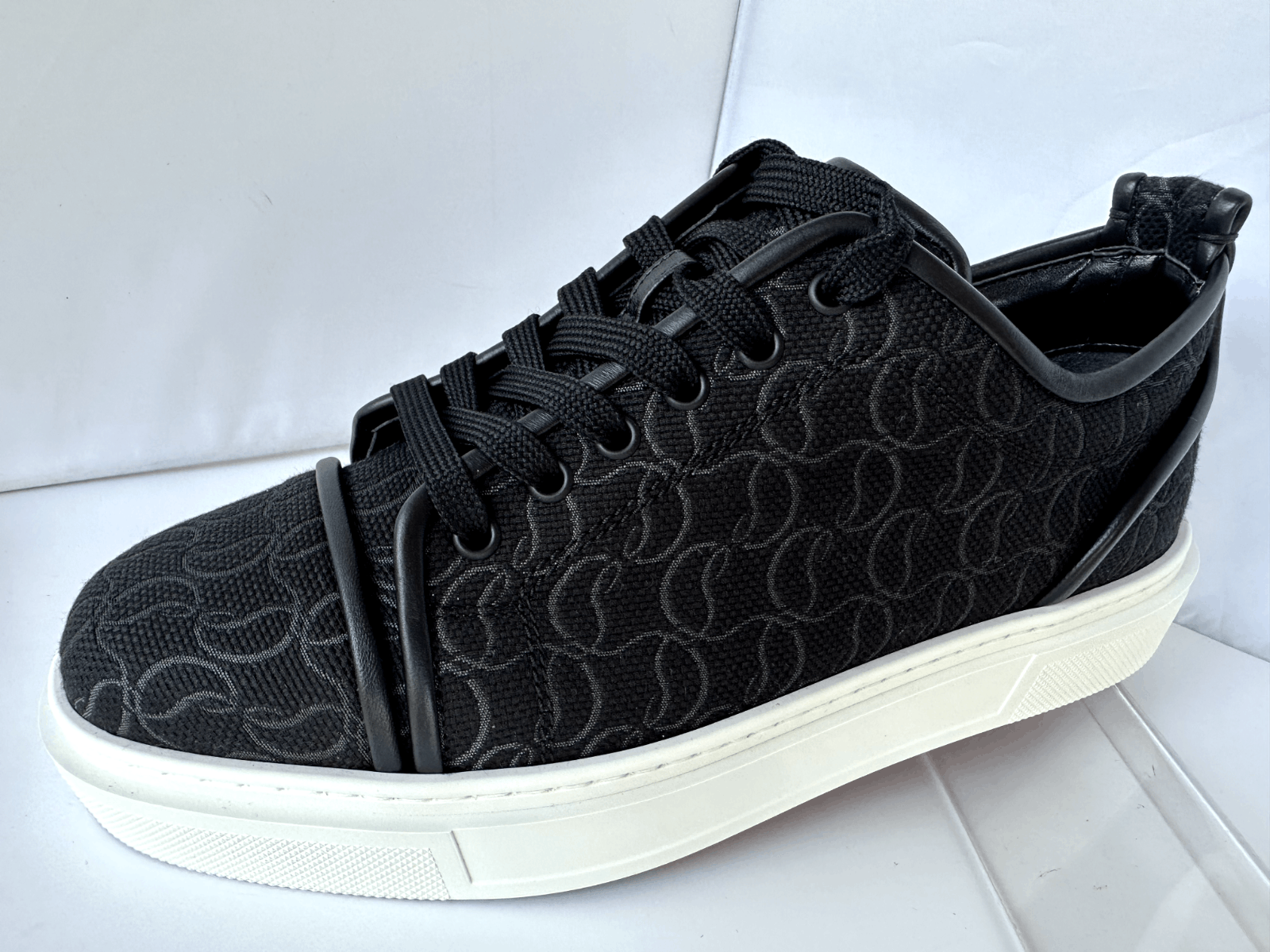 Adolon Junior Black