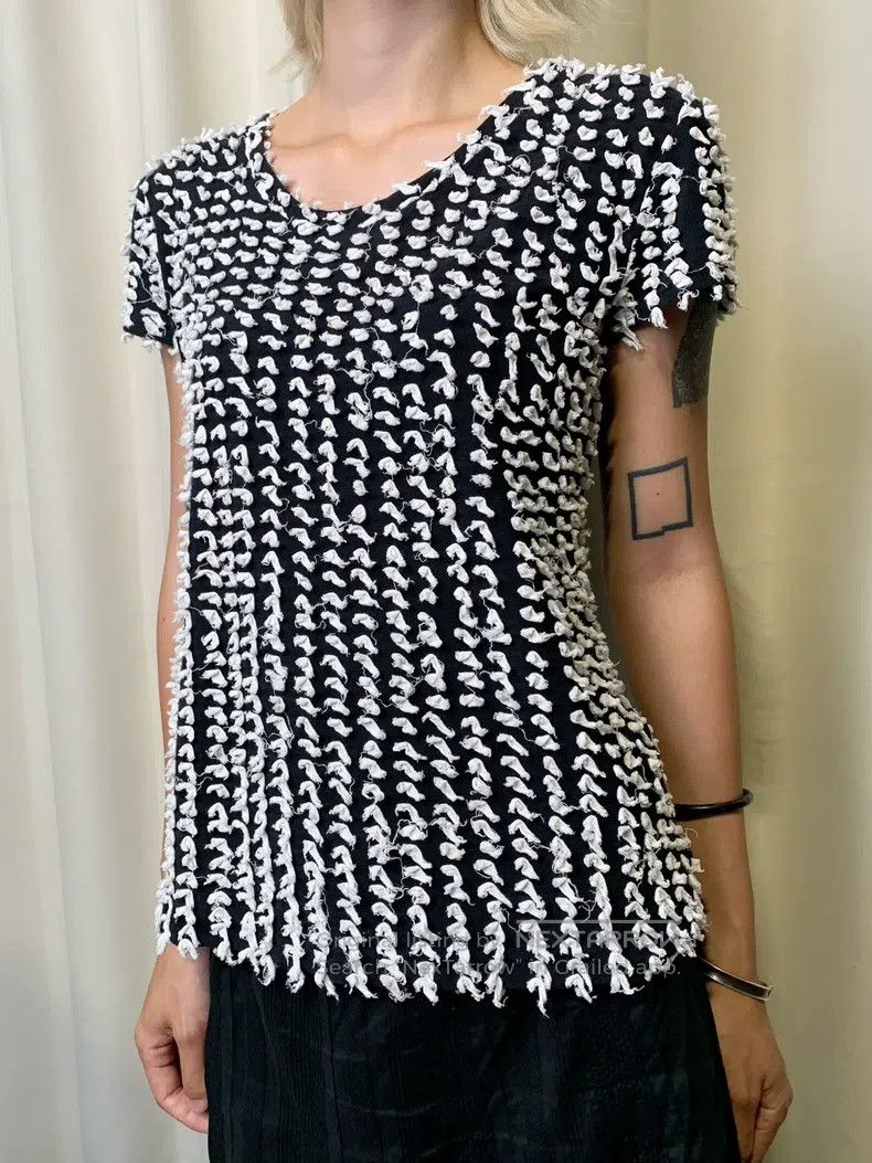 Issey Miyake Issey Miyake Vintage Three-Dimensional Fabric Patch Top Size M / US 6-8 / IT 42-44 - 1 Thumbnail