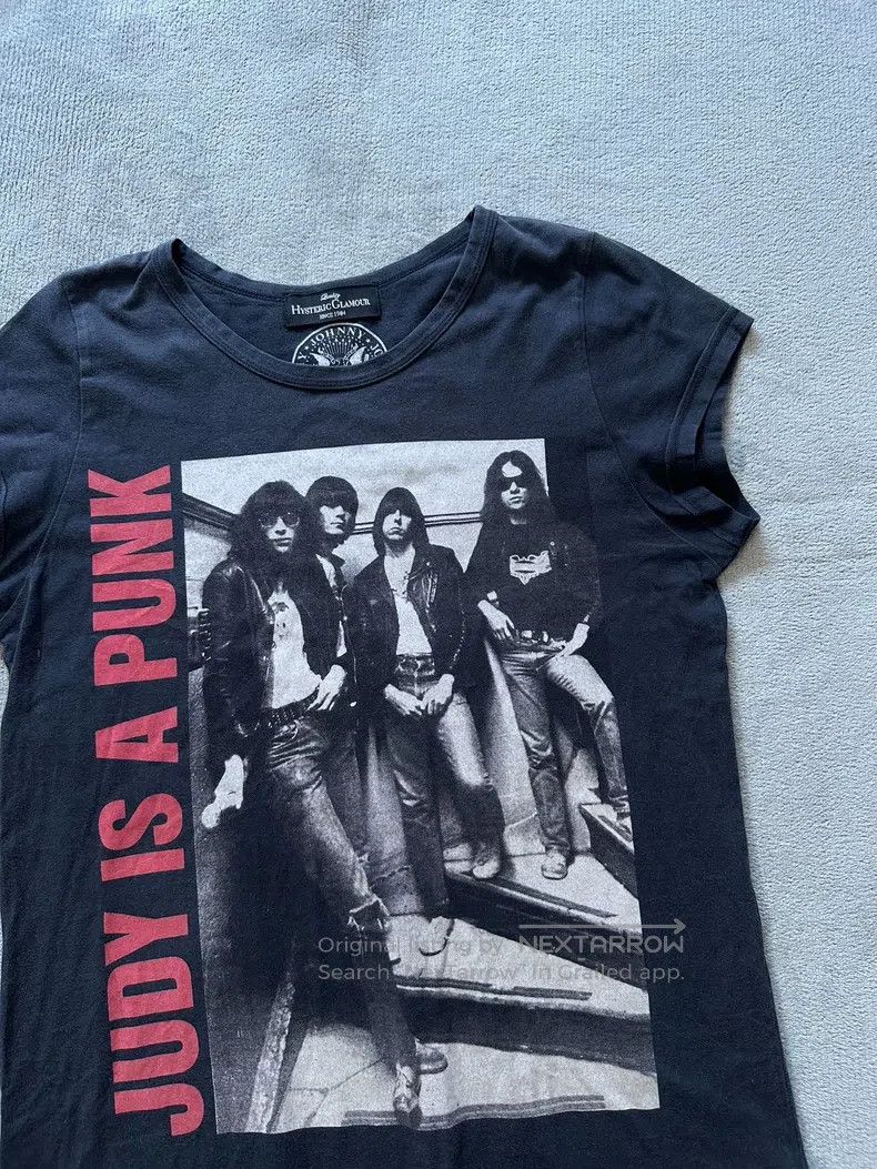 Vintage vintage size F Band T-shirt Size US S / EU 44-46 / 1 - 3 Thumbnail