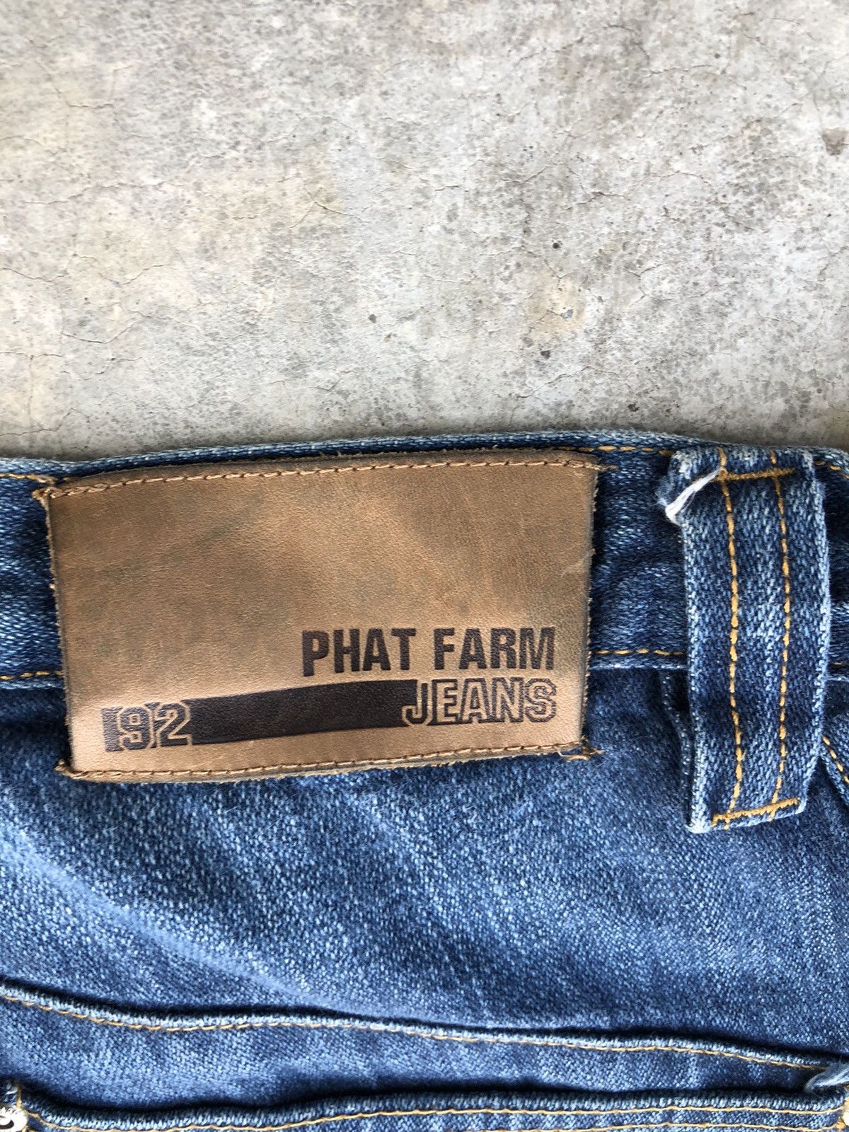 Phat Farm Phat Farm Embroidered Logo Baggy Jeans hip hop Distresed Size US 33 - 13 Thumbnail