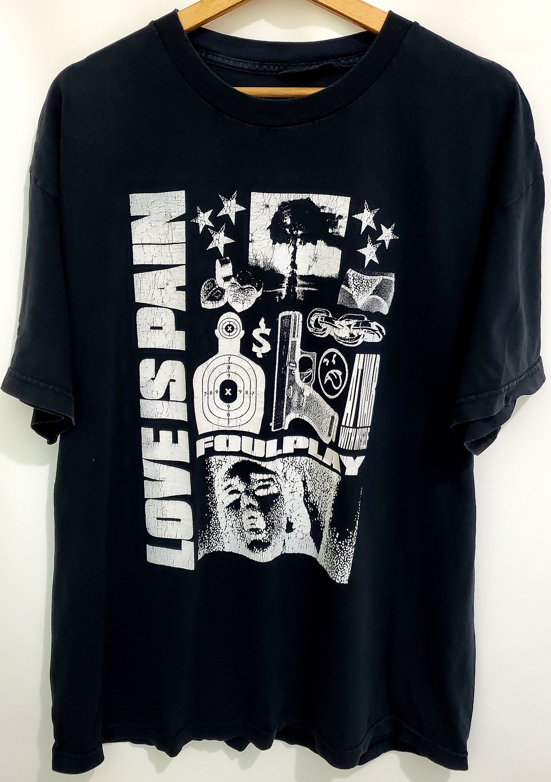 Band Tees × Vintage Vintage v2k foulplay love is pain Tshirt size Xl Size US XL / EU 56 / 4 - 1 Thumbnail