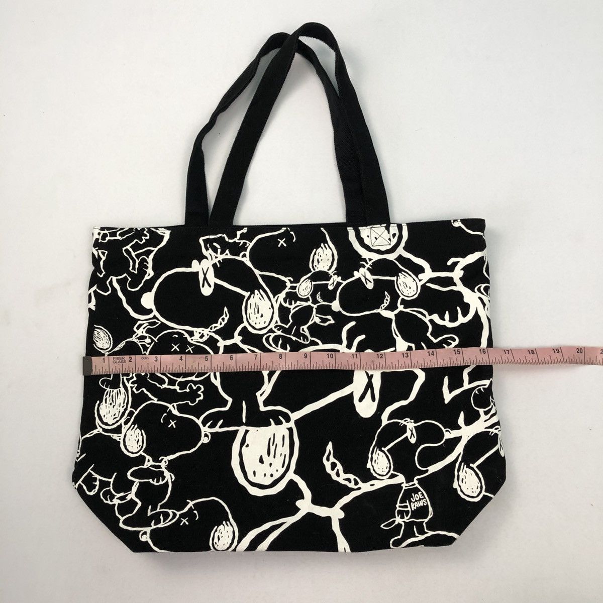 Uniqlo KAWS X PEANUTS FULL PRINT SNOOPY CANVAS TOTE BAG BY UNIQLO Size ONE SIZE - 12 Thumbnail