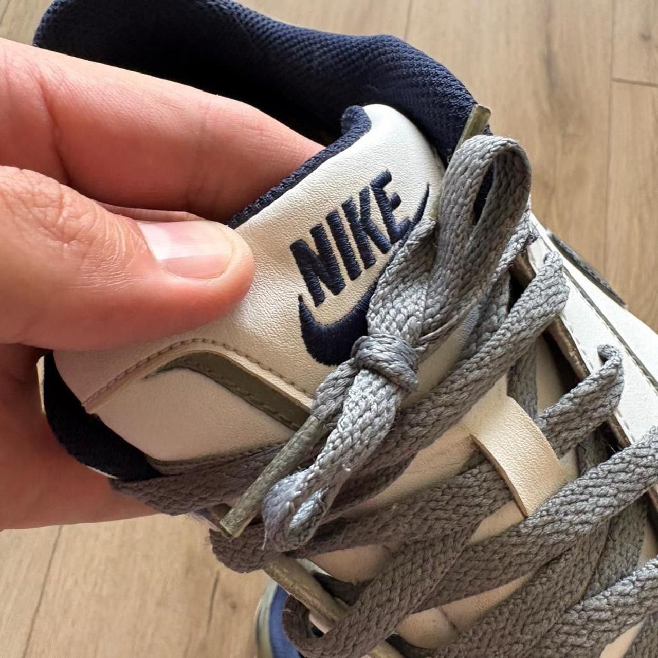 Nike Vintage Nike Air Prestige III Georgetown 2009 Size US 11 / EU 44 - 7 Thumbnail