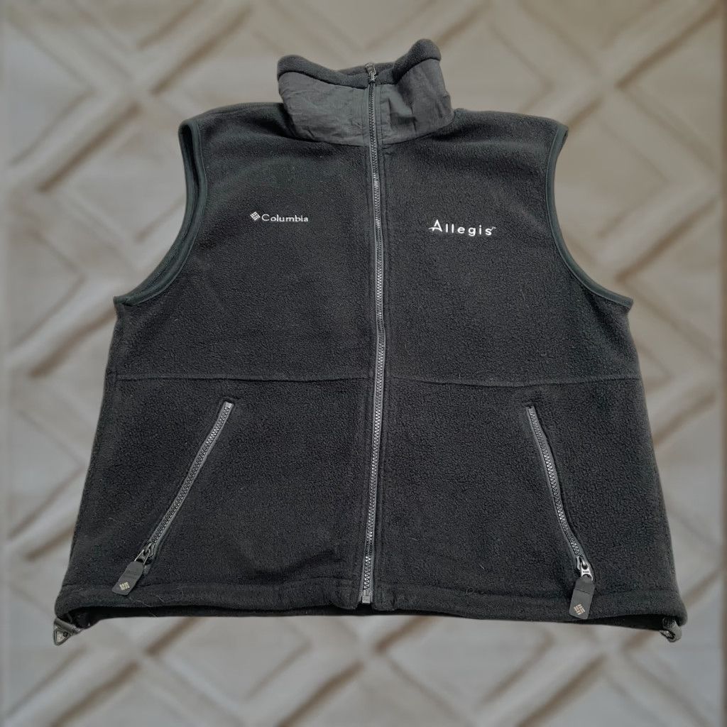Vintage VINTAGE Columbia Fleece Vest Mens Medium Black Full Zip Pockets Outdoor Hiking Sleeves? Size US M / EU 48-50 / 2 - 1 Thumbnail
