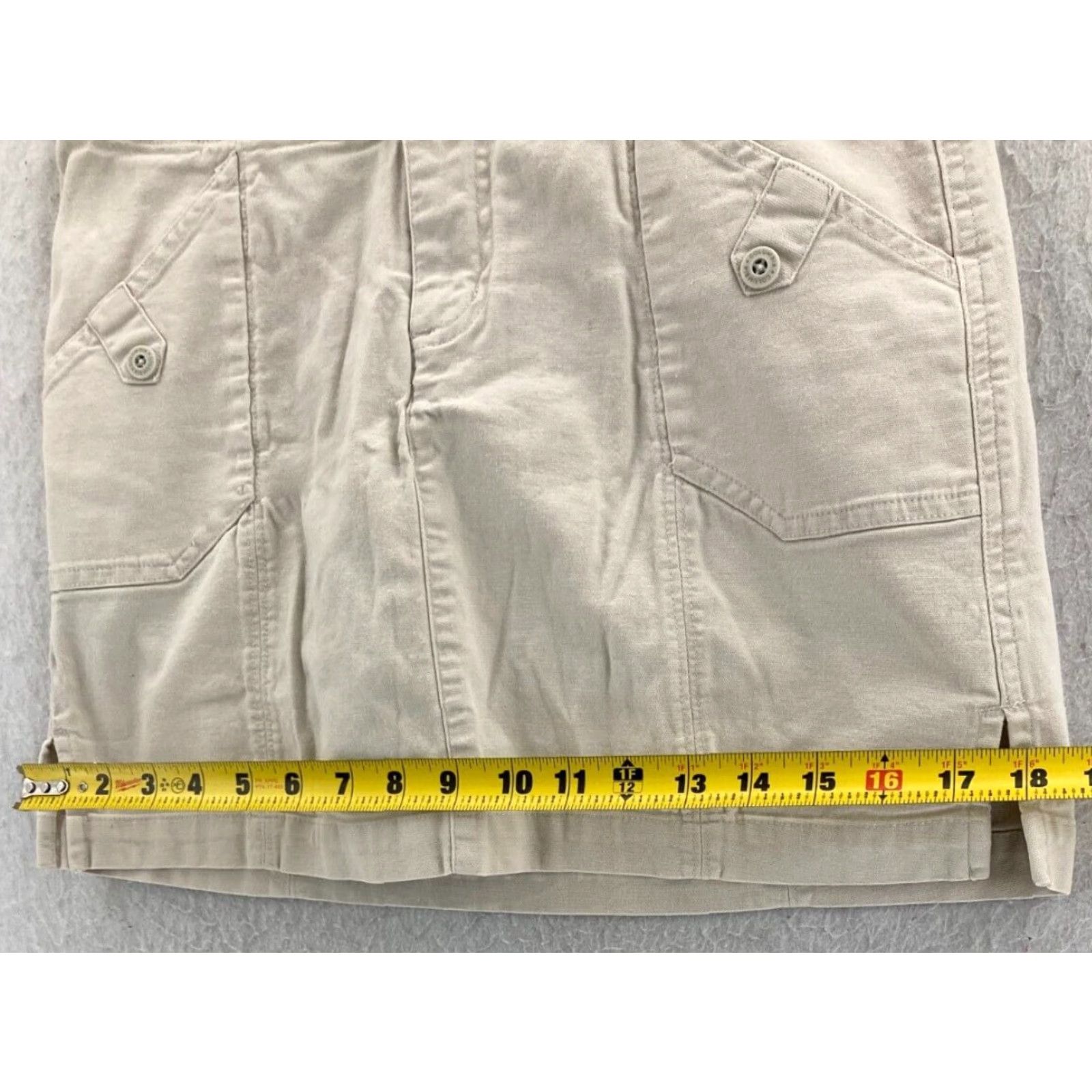 Vintage Columbia Mini Skirt Womens 4 Stretch Cotton Khaki Beige Casual Size 27" / US 4 / IT 40 - 3 Thumbnail