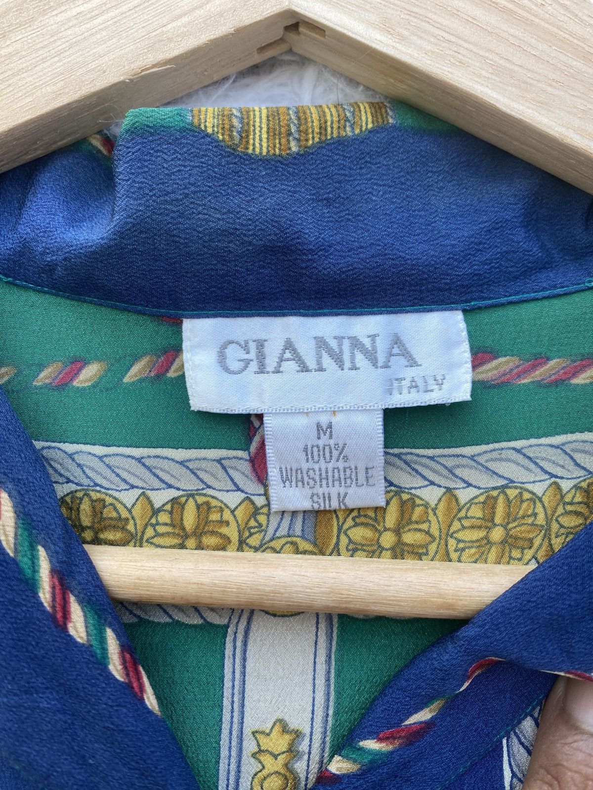 Vintage Rare Vintage Gianna Italy Silk Blouse Size M / US 6-8 / IT 42-44 - 10 Thumbnail