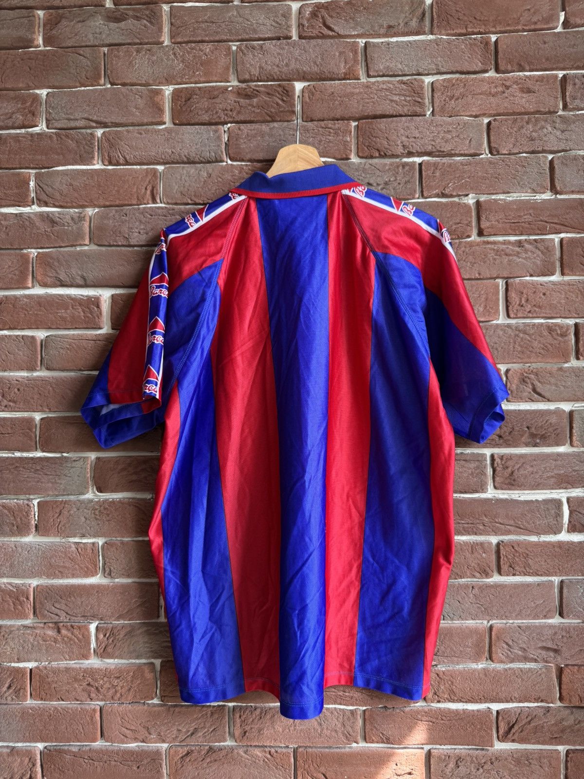 Vintage Rare Vintage FC Barcelona Roger’s Kappa Soccer Jersey Size US XL / EU 56 / 4 - 2 Thumbnail