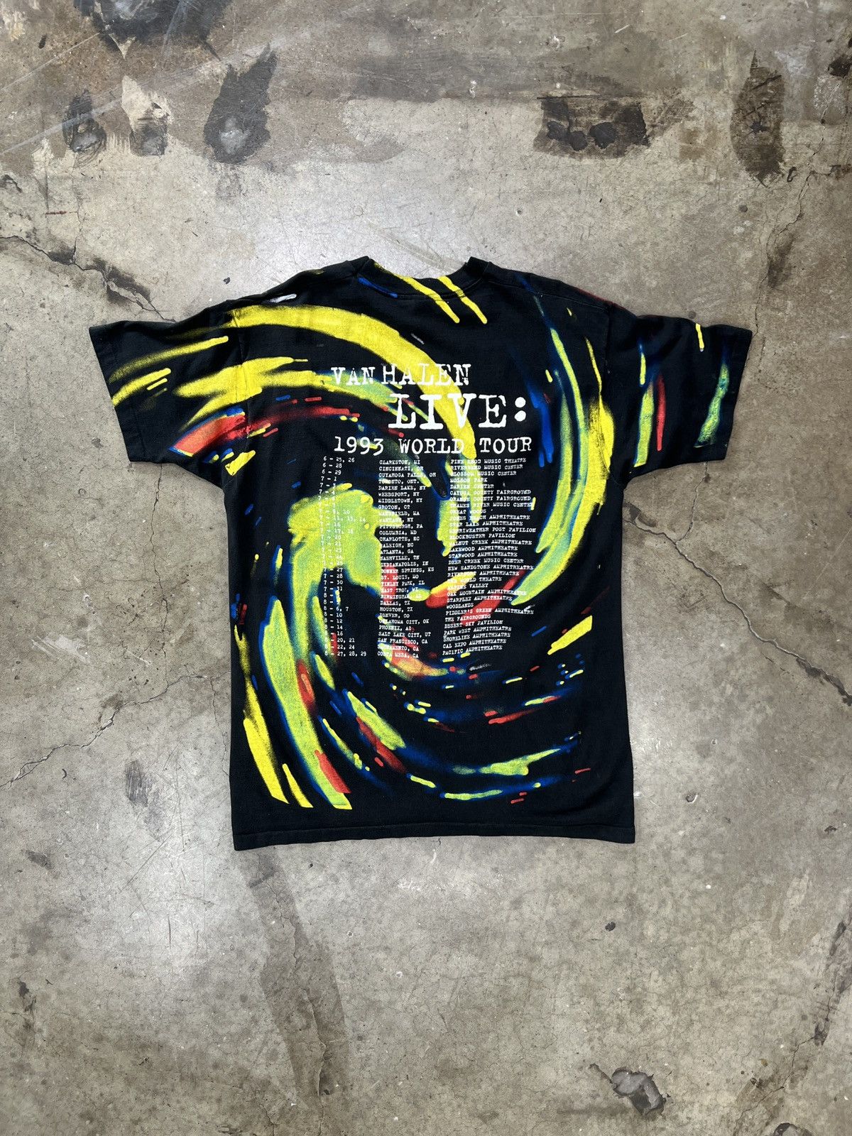 Band Tees Vintage 1993 Van Halen World Tour Concert Tee XL Size US XL / EU 56 / 4 - 5 Thumbnail
