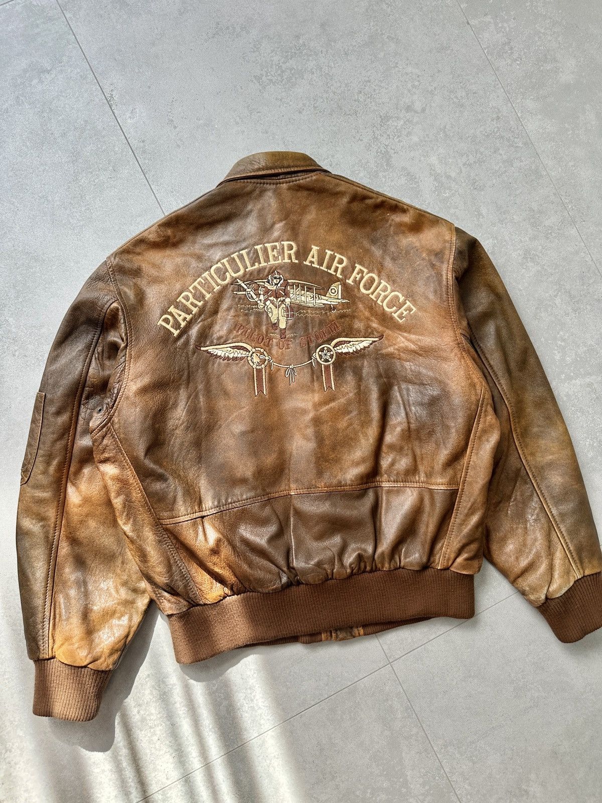 Vintage Vintage PARTICULIER AIR FORCE Leather Aviator Bomber Jacket Size US L / EU 52-54 / 3 - 1 Thumbnail