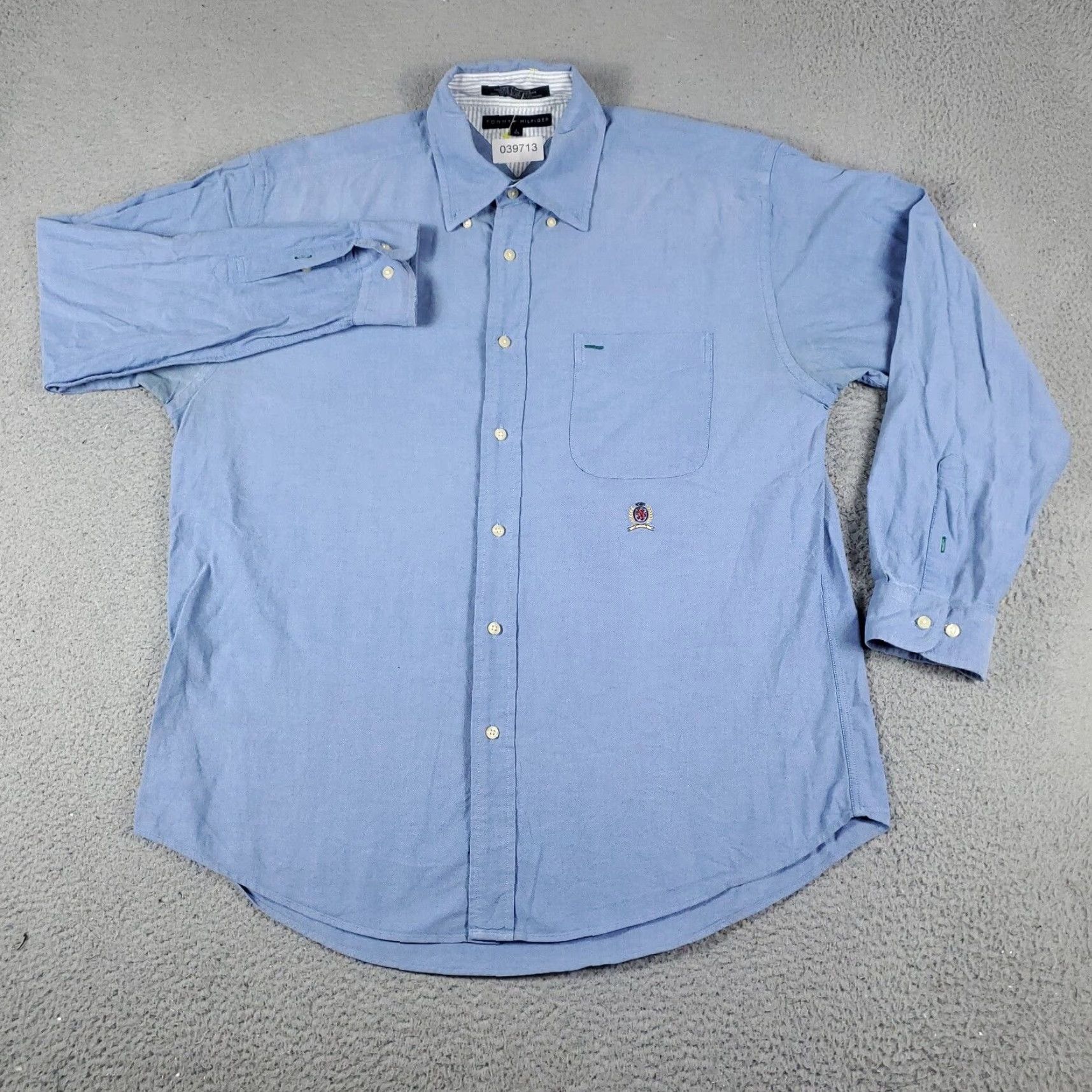 Tommy Hilfiger VINTAGE Tommy Hilfiger Men's Shirt Large Blue Casual Button-Up Long Sleeve Cotton 90s Classic Size US L / EU 52-54 / 3 - 2 Thumbnail