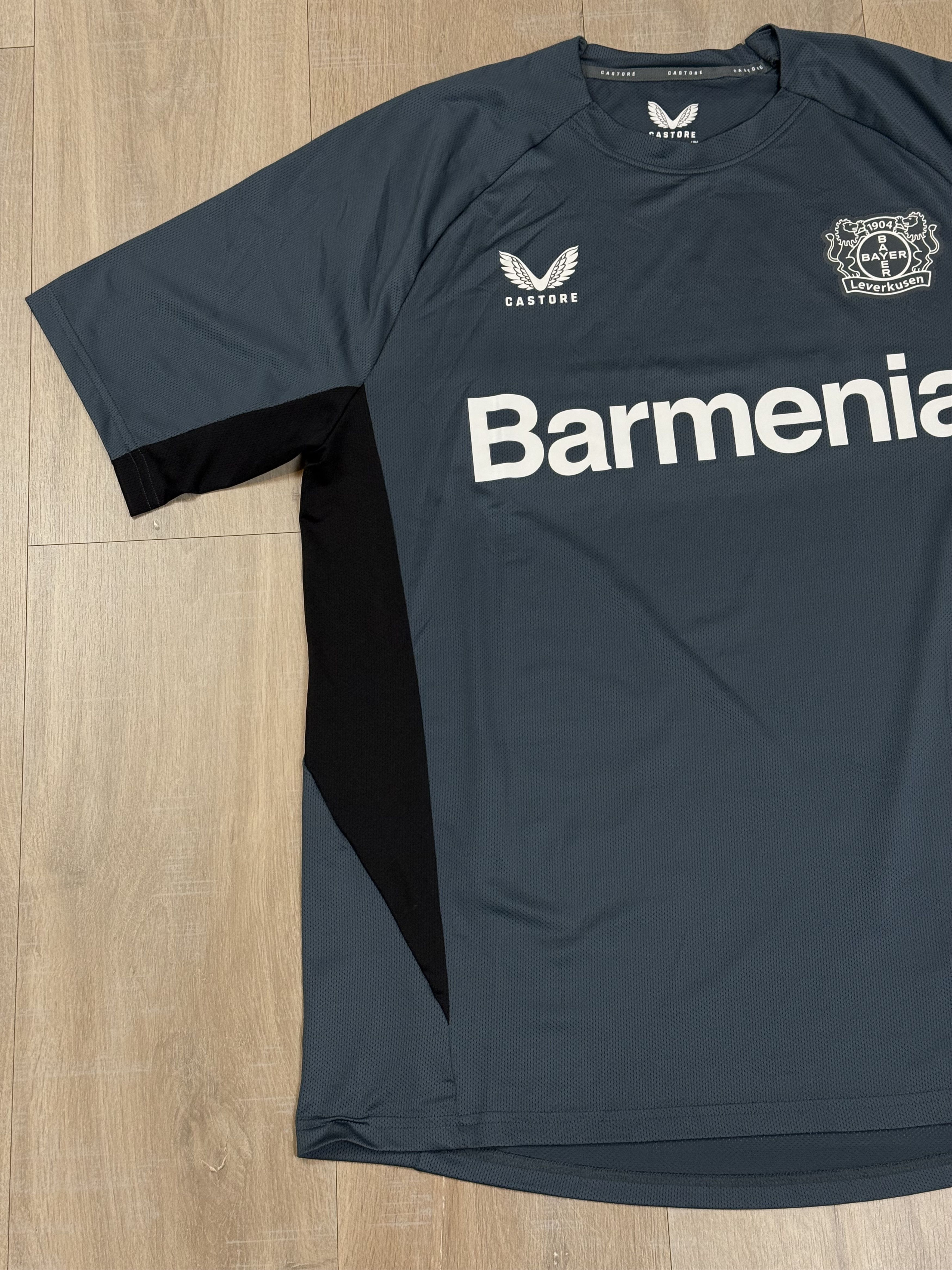 Castore Bayern Leverkusen 2024/2025 Castore Football Soccer Jersey Size US L / EU 52-54 / 3 - 2 Thumbnail