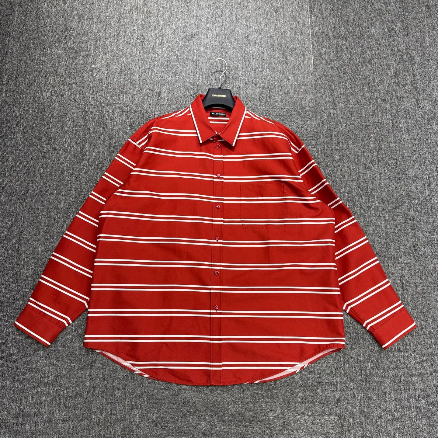 Balenciaga Balenciaga Red & White Stripe Shirt 38 Size US S / EU 44-46 / 1 - 1 Thumbnail