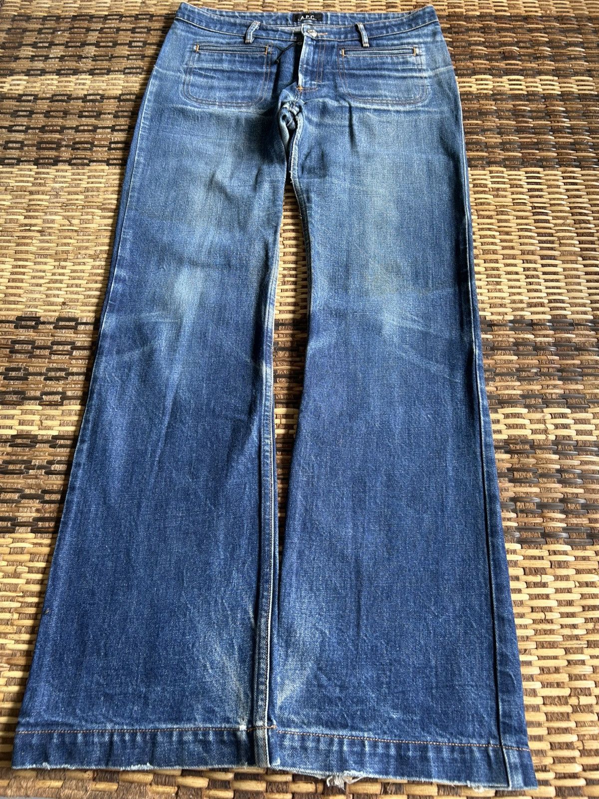 Japanese Brand × Kapital × Vintage Flare A.P.C Mudwash Denim Jeans Size US 32 / EU 48 - 5 Thumbnail