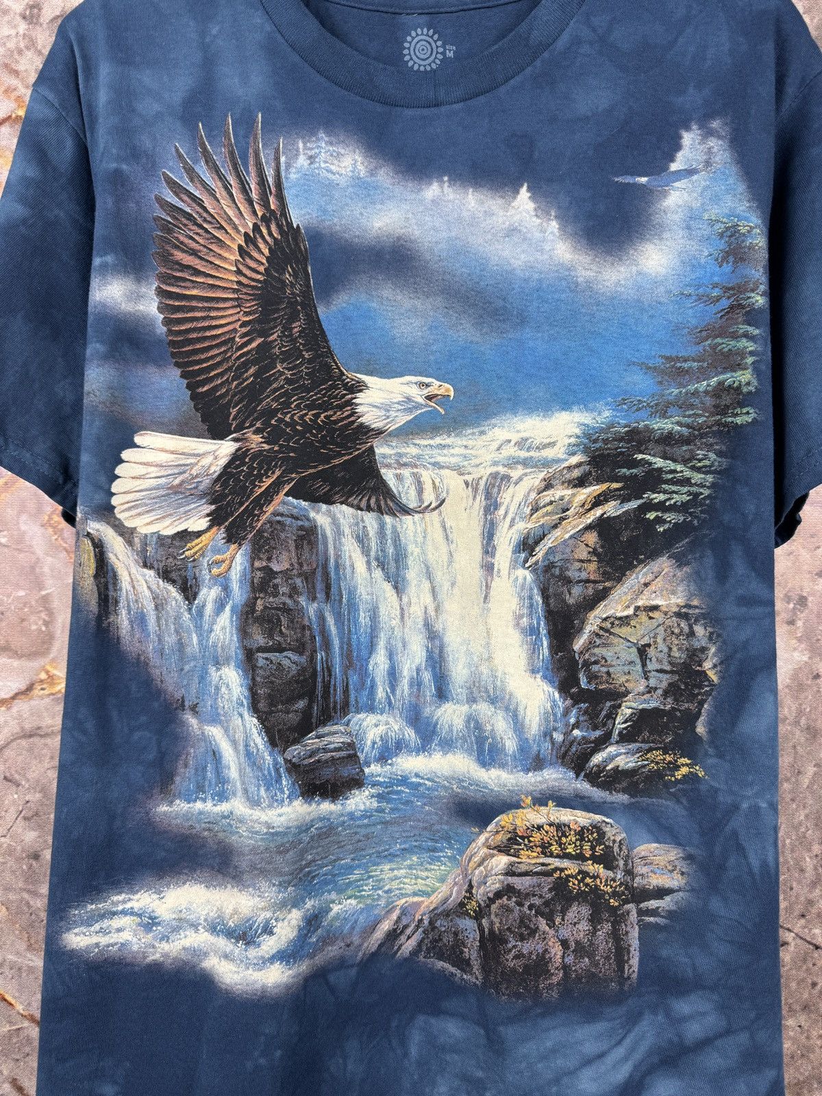 The Mountain Men’s The Mountain T-Shirt Eagle And Waterfall Size Medium Size US M / EU 48-50 / 2 - 5 Thumbnail
