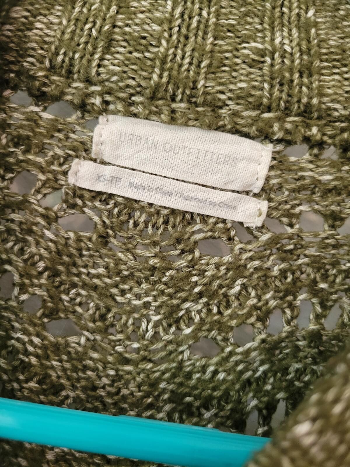 Urban Outfitters Urban Outfitters Olive Green Cropped Knit Sweater Size S / US 4 / IT 40 - 4 Thumbnail